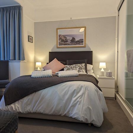 En-Suite Nook Near Forest & Sea, Great Value With Fridge, Microwave And Tv Lymington Dış mekan fotoğraf