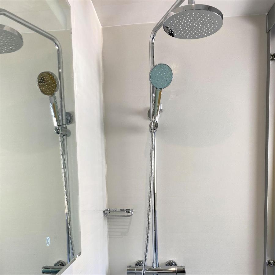 En-Suite Nook Near Forest & Sea, Great Value With Fridge, Microwave And Tv Lymington Dış mekan fotoğraf